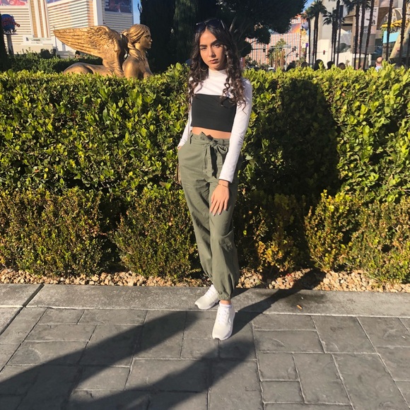 Meet your Posher, Shazia - Picture 1 of 1